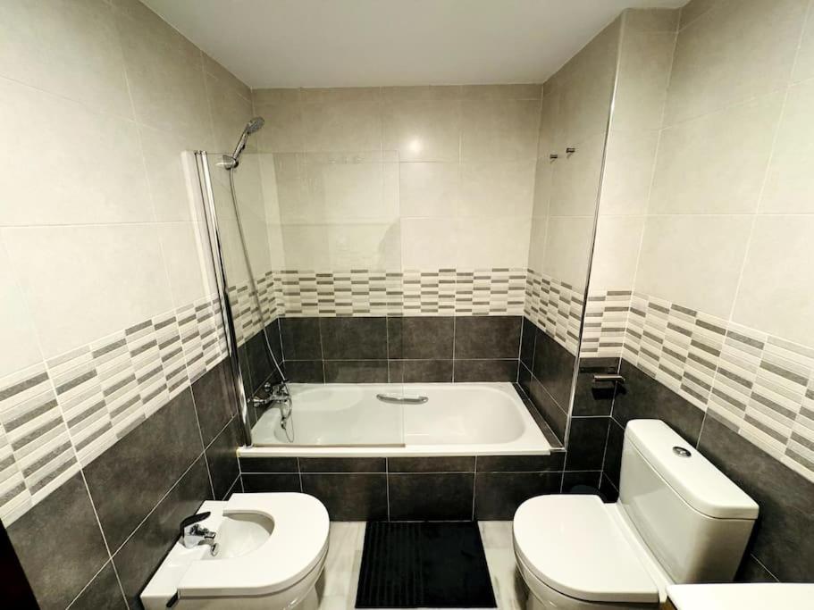 Behappy Salitre - Con Aparcamiento Apartment Malaga Exterior photo